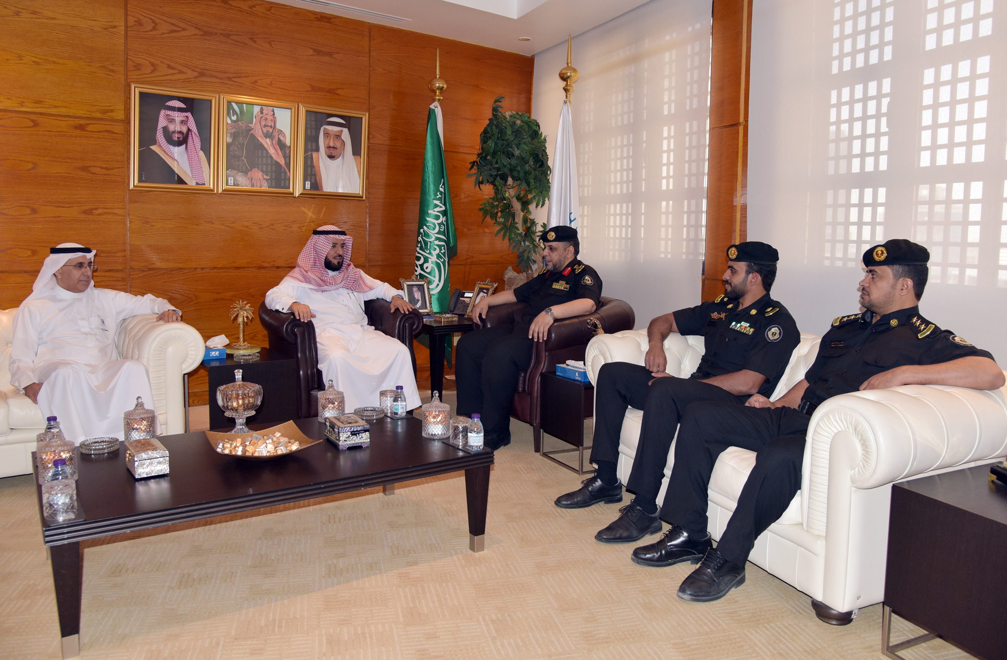 ���� ������� .. ������ ����� ������ ������ �����