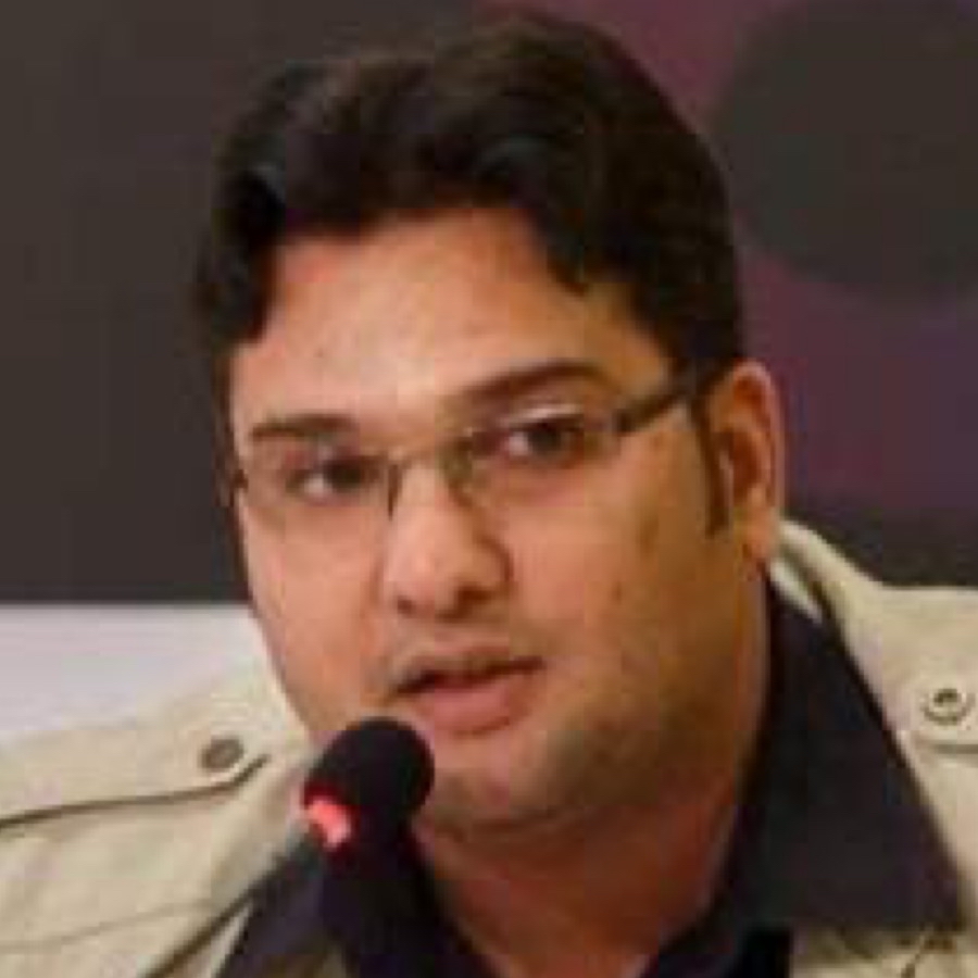 ���� ����